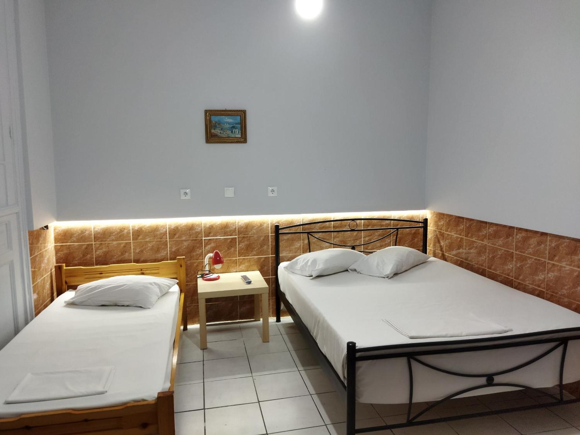 San Remo Hostel Athens Exterior photo